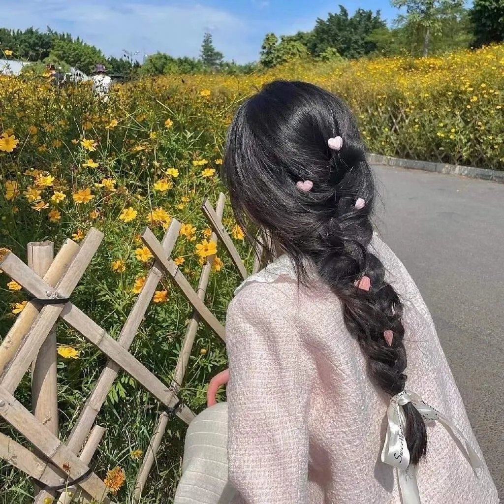 哭泣的忧罗娜