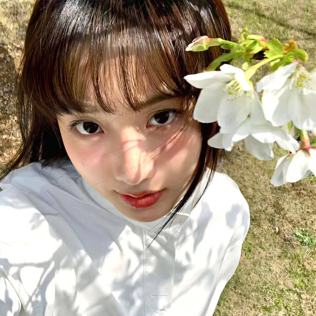 早餐时女歌迷快闪